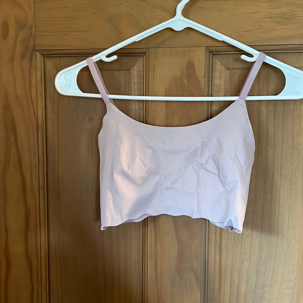 Naked seamless sports bra - small